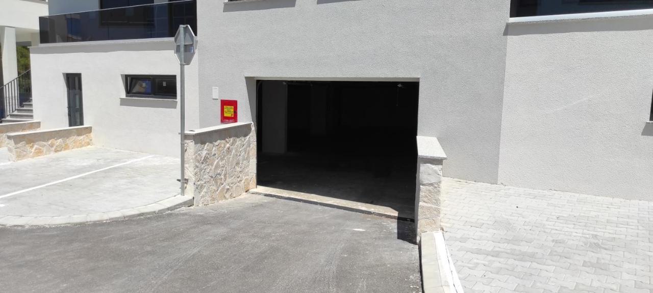 My Adriatic Place With Private Garden And Garage Šibenik Kültér fotó